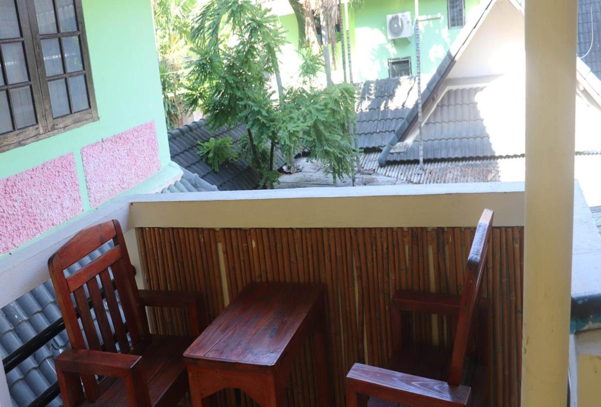 Trekker Camp Hotel Chiang Mai Exterior foto