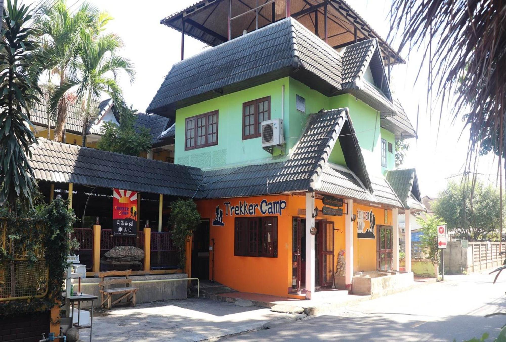 Trekker Camp Hotel Chiang Mai Exterior foto